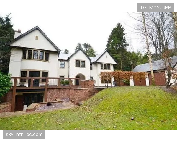 埃琳·安德森冰场外的豪宅比普通人一辈子工资都夸张，这日常真能活？